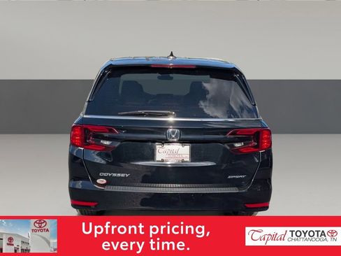 Used 2024 Honda Odyssey Sport image 6
