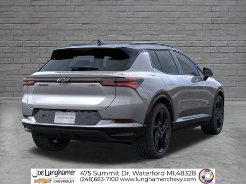 New 2026 Chevrolet Equinox EV RS FWD image 4
