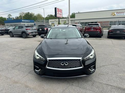 Used 2019 INFINITI Q50 Luxe w/ Essential Package (3.0T Luxe) AWD/4WD image 8