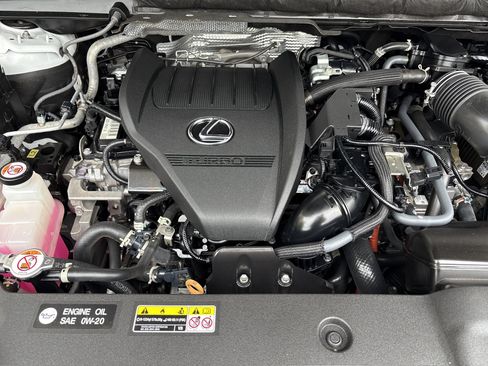 Used 2024 Lexus RX 500h F Sport w/ Convenience Package AWD/4WD image 34
