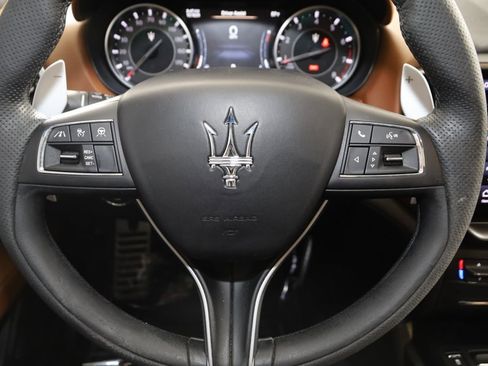Used 2022 Maserati Ghibli Modena image 45