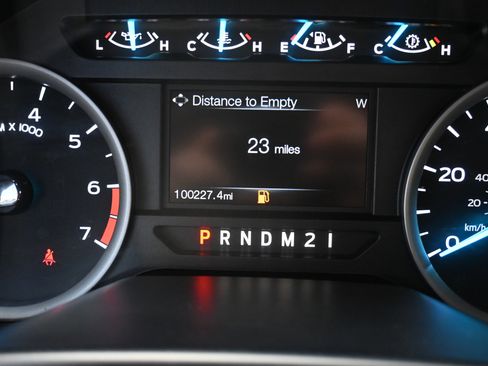 Used 2017 Ford F250 XLT image 12