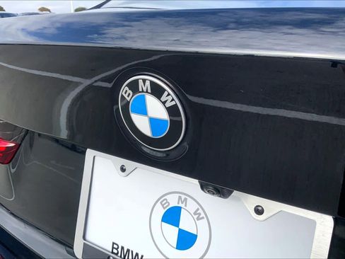 Certified 2025 BMW 330i Sedan image 30