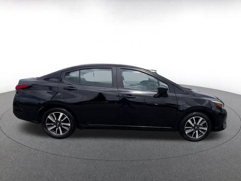 Used 2025 Nissan Versa SV FWD image 16