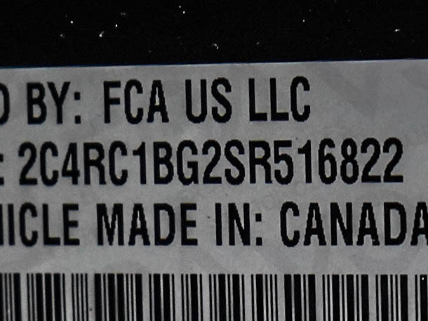 Used 2025 Chrysler Pacifica Select FWD image 30