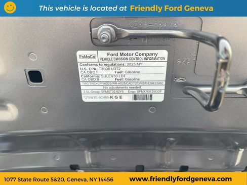 Used 2025 Ford Maverick Lobo AWD/4WD image 34