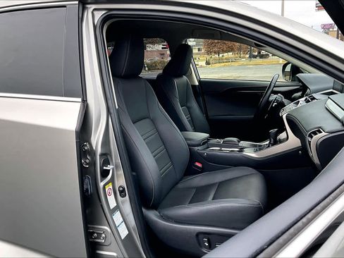 Used 2020 Lexus NX 300h w/ Comfort Package image 9