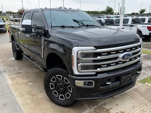 Used 2024 Ford F350 Platinum w/ FX4 Off-Road Package AWD/4WD image 3