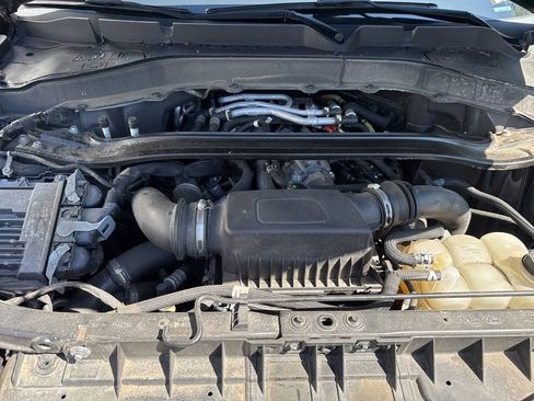 Used 2022 Ford Explorer ST w/ Equipment Group 401A AWD/4WD image 12