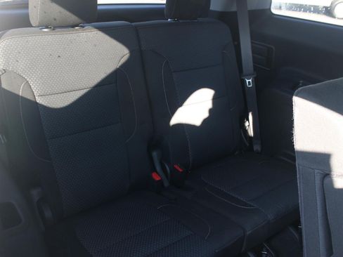 Used 2021 GMC Acadia SLE w/ Driver Convenience Package FWD image 35
