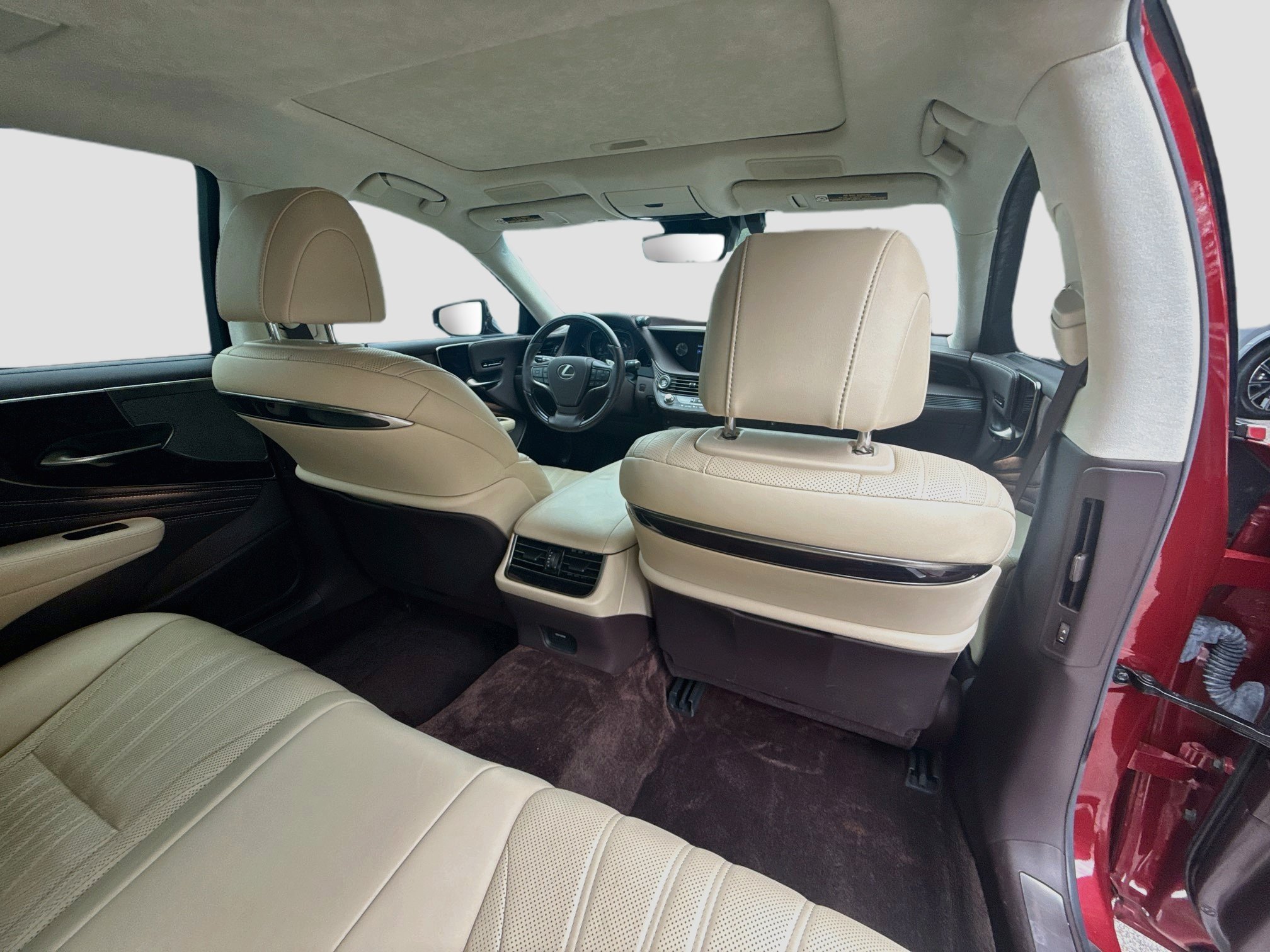 Used 2020 Lexus LS 500 w/ Interior Upgrade Package RWD image 27
