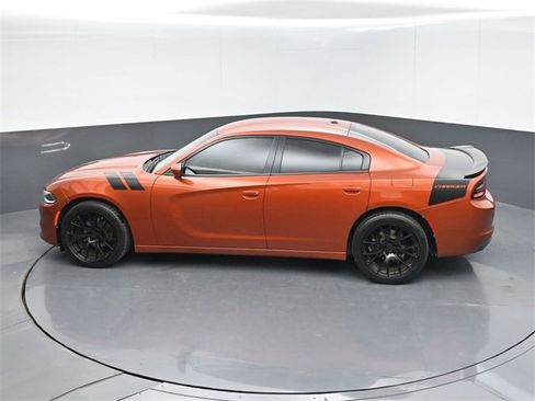 Used 2020 Dodge Charger SXT image 36