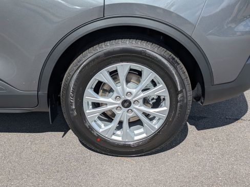 New 2026 Ford Escape Active image 8