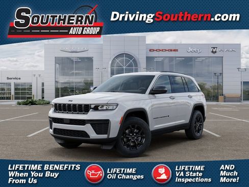 New 2026 Jeep Grand Cherokee Altitude AWD/4WD image 1