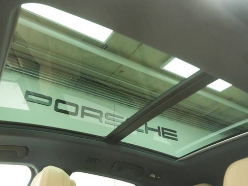 New 2026 Porsche Macan S AWD/4WD image 38