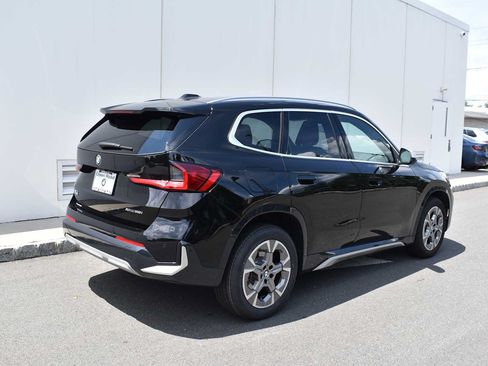 Used 2024 BMW X1 xDrive28i w/ Convenience Package AWD/4WD image 5