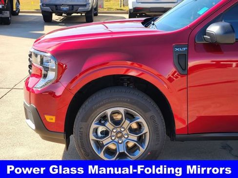 New 2025 Ford Maverick XLT image 9