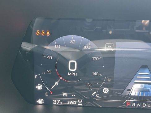 New 2025 GMC Canyon AT4 w/ Nightfall Edition AWD/4WD image 12