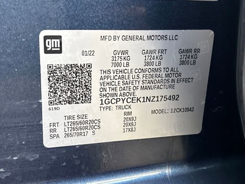 Used 2022 Chevrolet Silverado 1500 Custom Trail Boss w/ LPO, Dark Essentials Package image 31