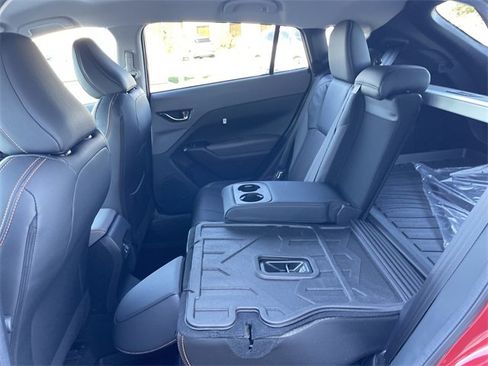 New 2025 Subaru Crosstrek 2.5i Limited w/ Popular Package #3A image 13