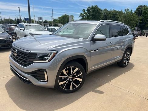 New 2026 Volkswagen Atlas SEL Premium R-Line AWD/4WD image 3