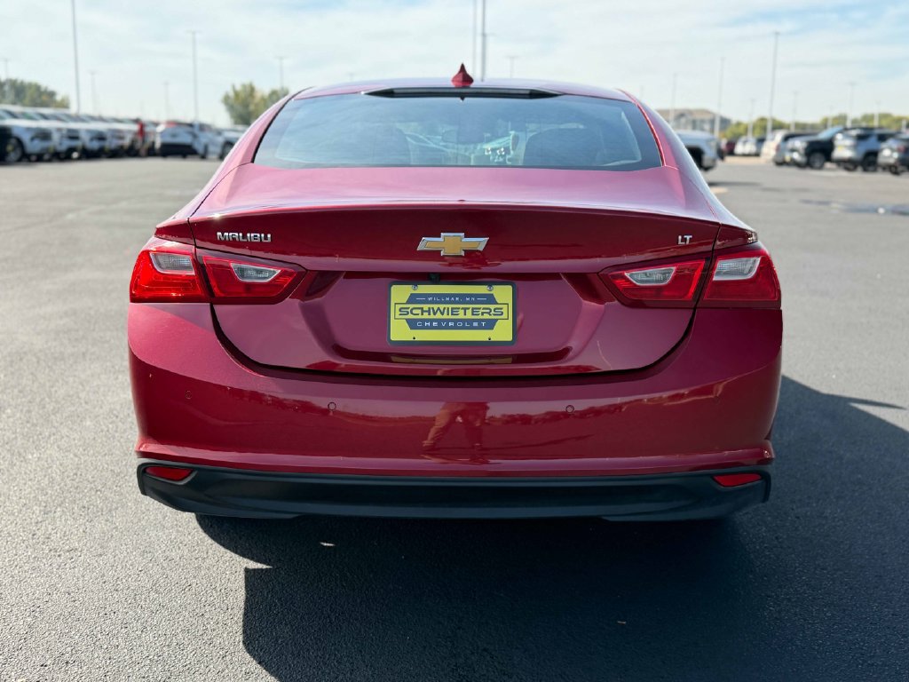 Used 2025 Chevrolet Malibu LT FWD image 8