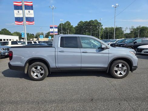 Used 2025 Honda Ridgeline RTL image 4