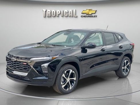 New 2026 Chevrolet Trax RS image 1