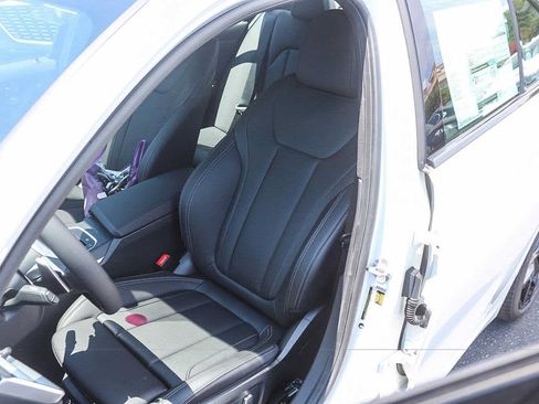 New 2026 BMW 330i Sedan w/ M Sport Package RWD image 25