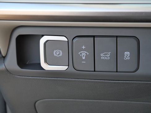 Certified 2025 Hyundai Santa Fe SEL image 21