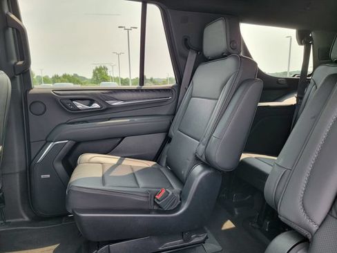 Used 2021 GMC Yukon Denali AWD/4WD image 14