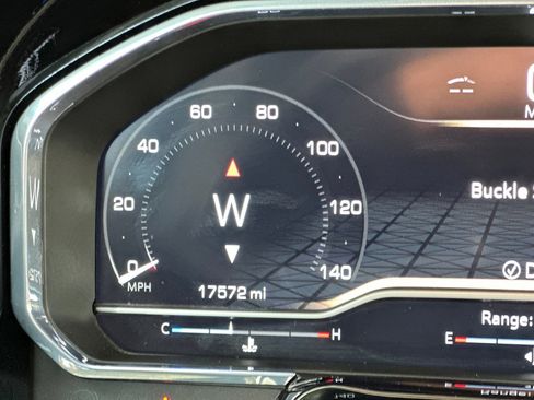 Used 2023 GMC Sierra 1500 Elevation w/ Preferred Package image 26