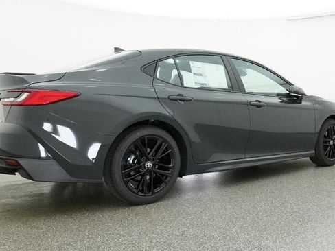 New 2026 Toyota Camry SE FWD image 28