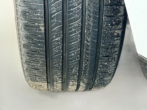 Used 2025 Land Rover Range Rover SE image 41