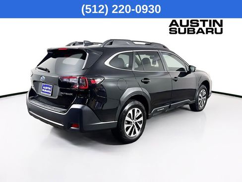 Used 2025 Subaru Outback Premium AWD/4WD image 8