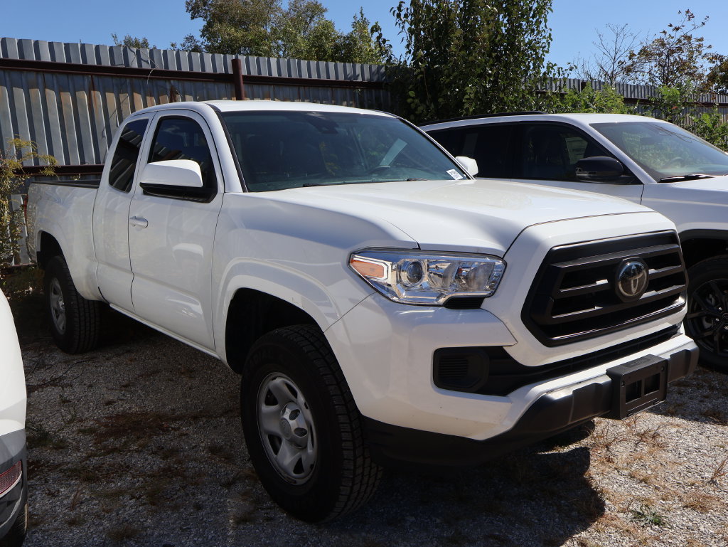 Used 2023 Toyota Tacoma SR w/ SR Convenience Package RWD image 20