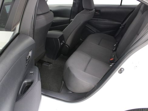 Used 2023 Toyota Corolla LE FWD image 25