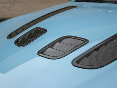 Used 2017 Aston Martin V12 Vantage S image 49