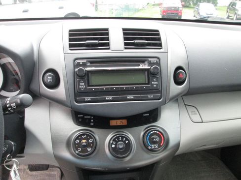 Used 2012 Toyota RAV4 4WD w/ Upgrade Value Pkg image 27