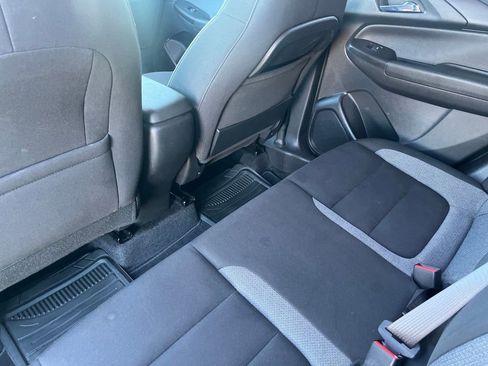 Used 2023 Chevrolet TrailBlazer LT image 27