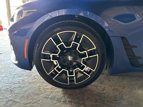 Used 2025 BMW 430i xDrive w/ M Sport Package image 23