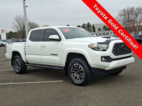 Certified 2020 Toyota Tacoma TRD Sport image 1