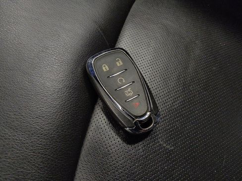 Used 2024 Chevrolet Malibu LT FWD image 32