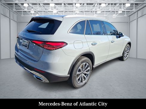 New 2026 Mercedes-Benz GLC 300 4MATIC image 4
