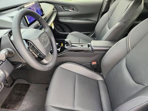 New 2026 Toyota Prius Plug-In Hybrid FWD image 9