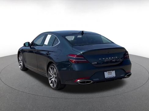 Used 2025 Genesis G70 2.5T AWD/4WD image 11