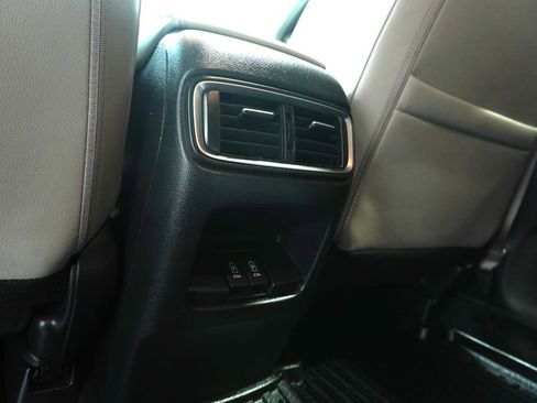 Used 2020 Honda CR-V Touring image 15