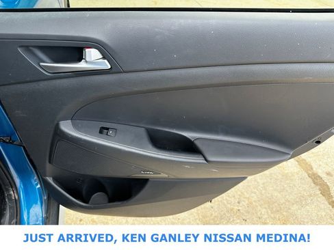 Used 2019 Hyundai Tucson Sport image 18