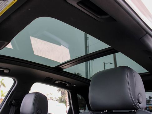 Used 2021 Audi SQ5 Premium Plus w/ Premium Plus Package image 28