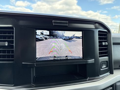Used 2025 Ford F250 XLT image 19